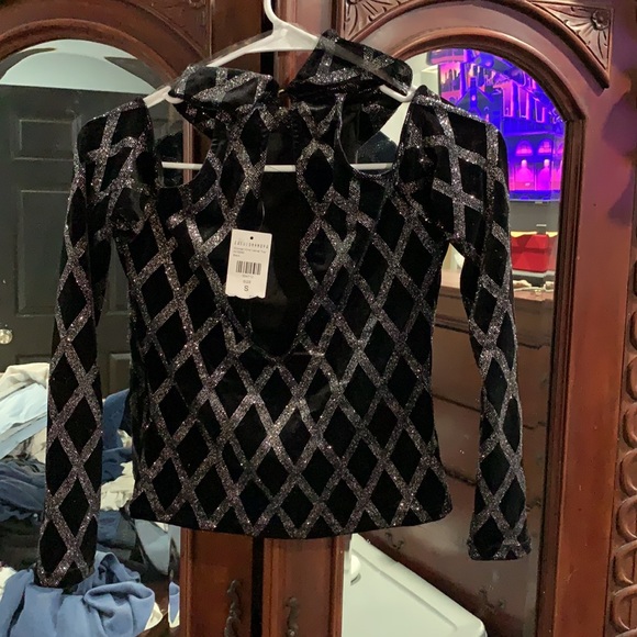 Women’s blouse - Picture 3 of 3